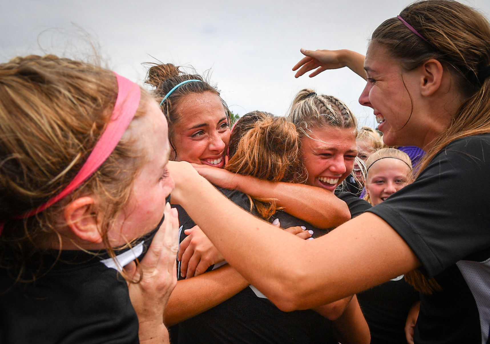 061121-qc-spt-iowa-state-soccer-waverlyshell-025